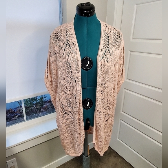 CHICO'S TRAVELERS COLLECTION LACEY STITCH SLEEVELESS CARDIGAN PINK WOMEN S/M - Picture 2 of 15